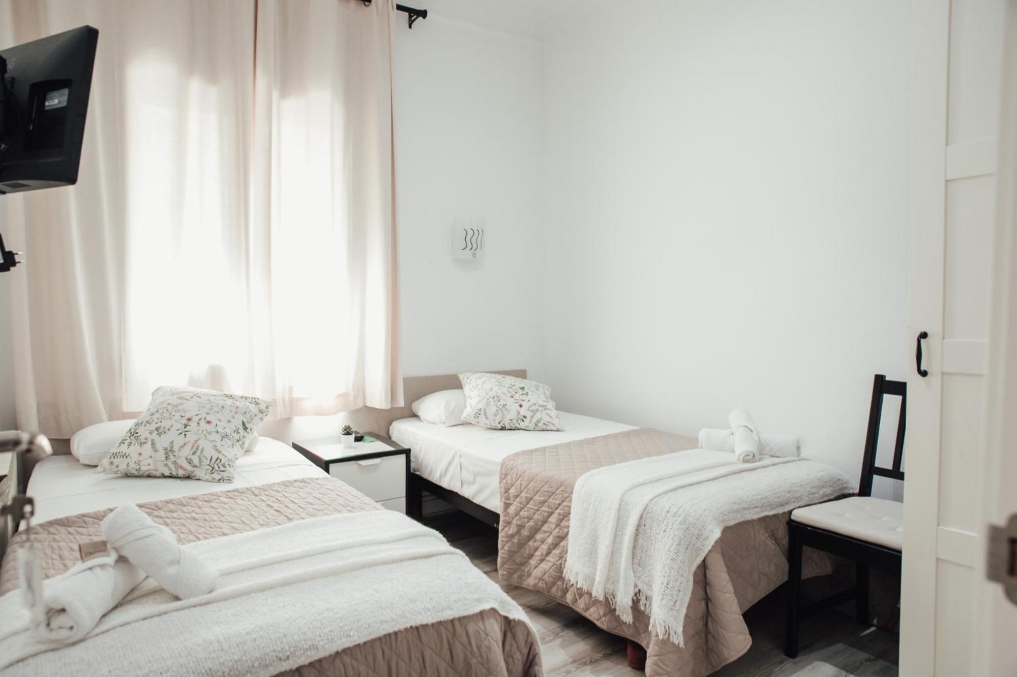 Hostal Ruta De Francia Барселона Екстер'єр фото